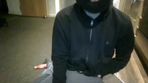 Snapshot of ohmibodslave chatting on 02-17-25, 10:36 TheDee online show from 02-17-25, 10:36