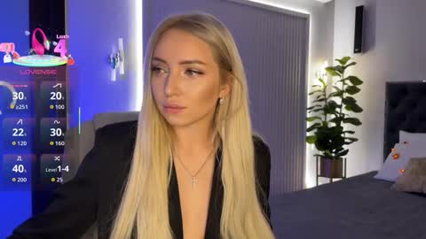 Emma online show from 10-18-25, 01:30