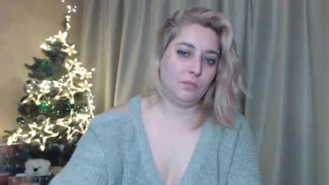 Snapshot of ohsweetiren chatting on 01-04-25, 10:16 Iren online show from 01-04-25, 10:16