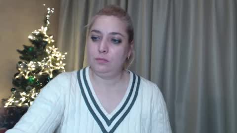 Snapshot of ohsweetiren chatting on 01-09-25, 10:20 Iren online show from 01-09-25, 10:20