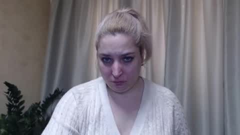 Snapshot of ohsweetiren chatting on 02-23-25, 07:11 Iren online show from 02-23-25, 07:11