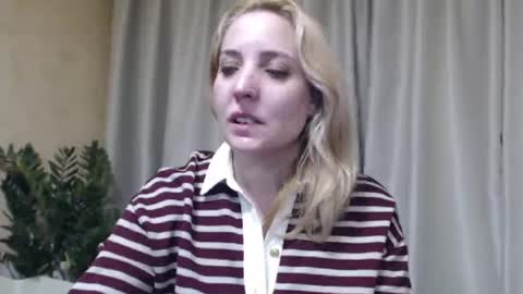 Mari online show from 03-27-26, 04:18