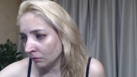 Mari online show from 06-30-26, 05:25