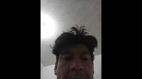 Snapshot of oirao chatting on 12-29-24, 11:07 Oirom online show from 12-29-24, 11:07