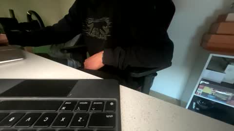 Snapshot of ok0987654321 chatting on 12-04-25, 08:12 ok0987654321 online show from 12-04-25, 08:12