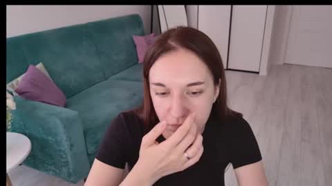 Ola queen online show from 08-03-26, 09:04
