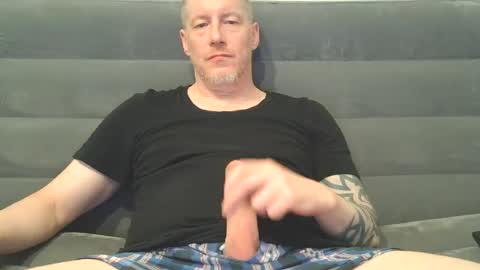 Snapshot of olavdelux chatting on 06-27-26, 06:57 olavdelux online show from 06-27-26, 06:57