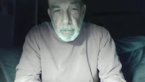 Snapshot of old_bald63 chatting on 11-26-25, 08:15 old_bald63 online show from 11-26-25, 08:15