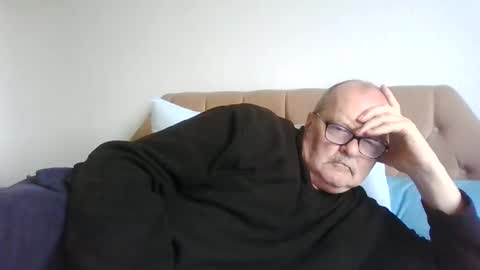 old_fkr online show from 12-20-24, 09:43