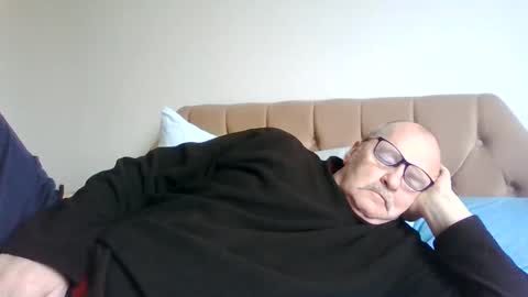 old_fkr online show from 12-30-24, 01:58