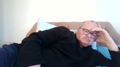 old_fkr online show from 01-03-25, 10:52