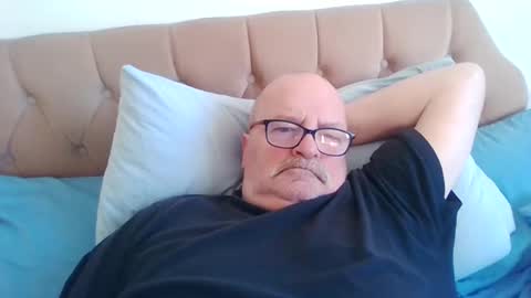 old_fkr online show from 01-11-25, 09:47