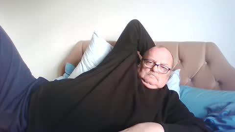 old_fkr online show from 02-25-25, 02:44