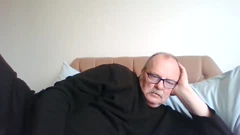 old_fkr online show from 03-04-25, 09:51