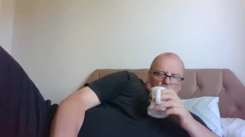 Snapshot of old_fkrr_ chatting on 06-21-26, 08:17 old_fkrr_ online show from 06-21-26, 08:17