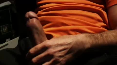 Snapshot of oletupolla chatting on 05-04-26, 11:12 oletupolla online show from 05-04-26, 11:12