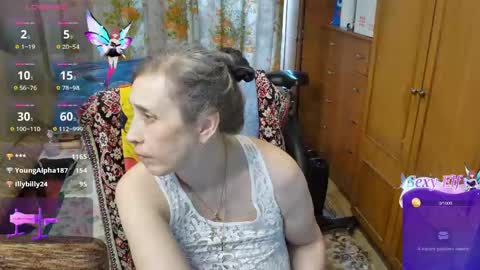 Snapshot of olguscha chatting on 04-26-26, 12:25 Olguscha online show from 04-26-26, 12:25