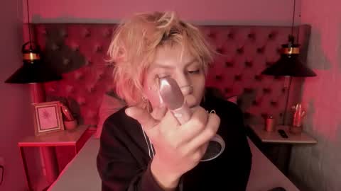 Snapshot of oliiverr22 chatting on 12-02-25, 03:07 oliiverr22 online show from 12-02-25, 03:07