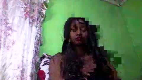 Snapshot of olinah610 chatting on 10-05-25, 08:07 olinah610 online show from 10-05-25, 08:07