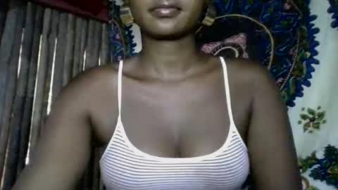 olinah610 online show from 04-01-26, 07:42