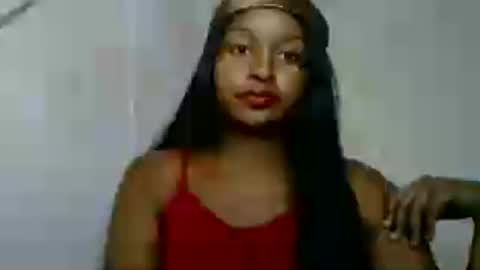 Snapshot of olinah610 chatting on 06-27-26, 12:22 olinah610 online show from 06-27-26, 12:22