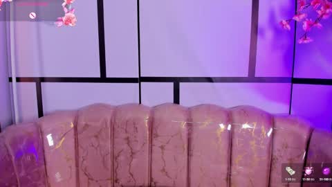 Snapshot of olivejoness_ chatting on 09-26-25, 04:49 olive online show from 09-26-25, 04:49