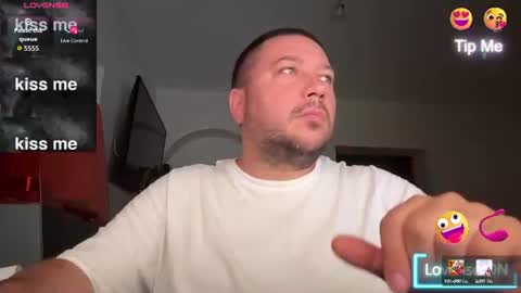 Oliver84 online show from 06-16-26, 08:22
