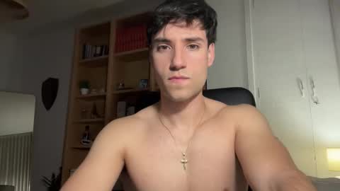 Snapshot of oliver_97 chatting on 12-13-25, 10:15 oliver online show from 12-13-25, 10:15