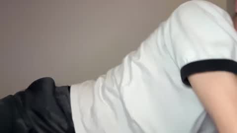 Oliver Beck online show from 03-01-25, 02:15