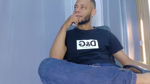 Oliver online show from 03-24-26, 06:57