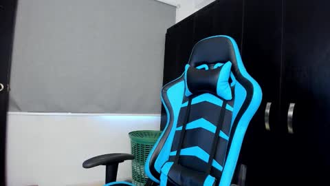 Oliver bray online show from 09-27-25, 04:34