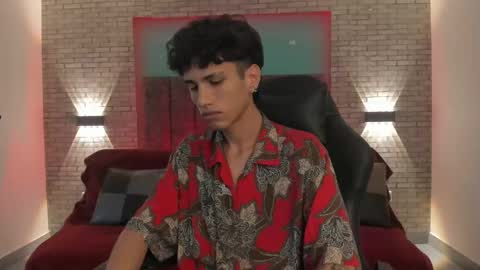 Snapshot of oliver_fast_ chatting on 12-06-24, 04:47 Oliver fast online show from 12-06-24, 04:47