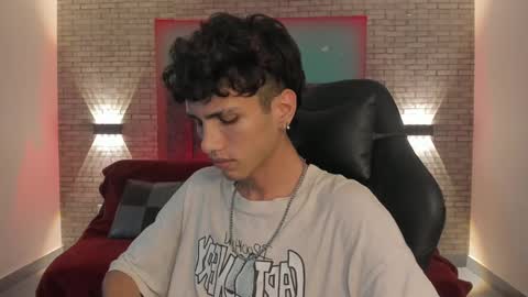 Snapshot of oliver_fast_ chatting on 12-06-24, 02:38 Oliver fast online show from 12-06-24, 02:38