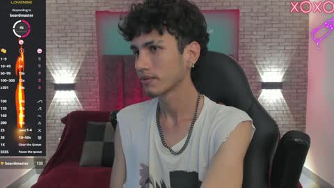 Snapshot of oliver_fast_ chatting on 12-20-24, 07:01 Oliver fast online show from 12-20-24, 07:01