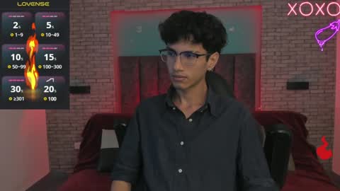 Snapshot of oliver_fast_ chatting on 12-27-24, 10:55 Oliver fast online show from 12-27-24, 10:55