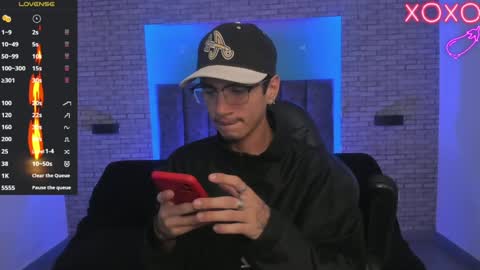 Snapshot of oliver_fast_ chatting on 01-11-25, 04:27 Oliver fast online show from 01-11-25, 04:27