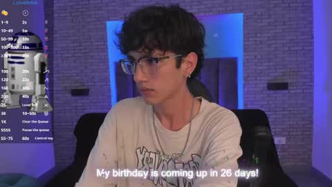 Snapshot of oliver_fast_ chatting on 01-21-25, 05:38 Oliver fast online show from 01-21-25, 05:38