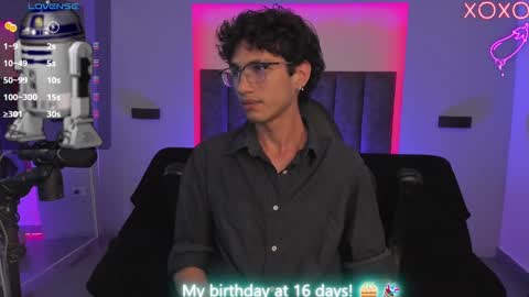 Snapshot of oliver_fast_ chatting on 02-01-25, 07:05 Oliver fast online show from 02-01-25, 07:05