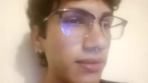 Snapshot of oliver_fast_ chatting on 02-22-25, 05:02 Oliver fast online show from 02-22-25, 05:02