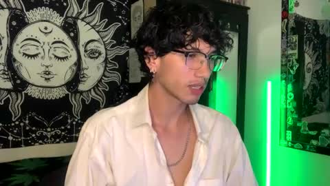 Snapshot of oliver_fast_ chatting on 10-13-25, 07:52 Oliver fast online show from 10-13-25, 07:52