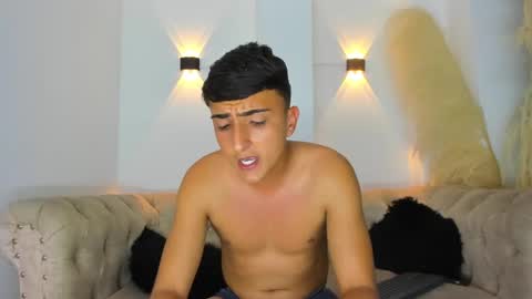 OLIVER online show from 12-18-24, 04:53