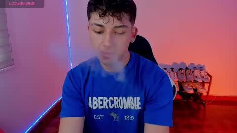 oliveeer online show from 09-23-25, 07:17