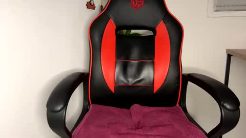 Oliver online show from 03-06-25, 11:31