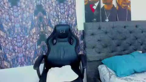 oliver_smith_2 online show from 02-22-25, 05:13