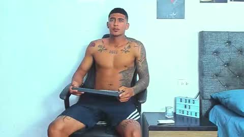 oliver_smith_2 online show from 02-02-26, 09:57