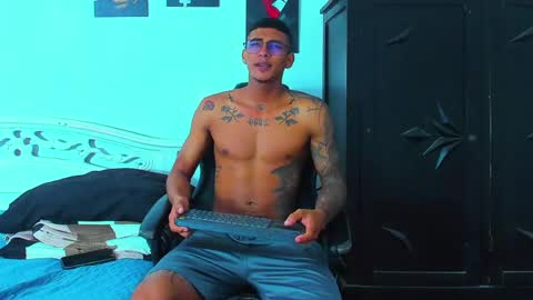 oliver_smith_2 online show from 06-06-26, 02:44