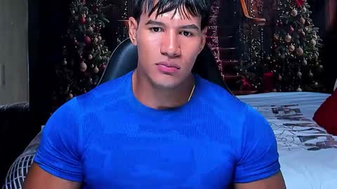 oliver_tommy online show from 01-12-26, 12:54