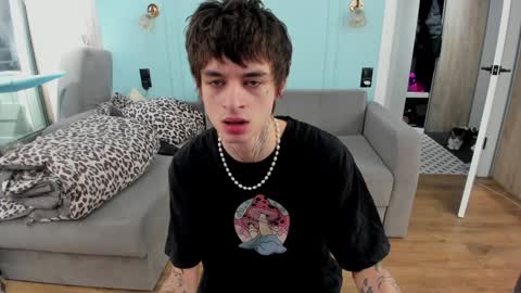 oliverrgroove online show from 12-25-24, 07:24