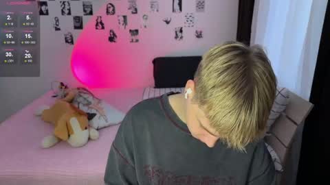 oliver online show from 12-15-25, 12:31