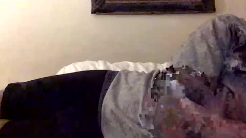 olivertwist1273 online show from 12-25-24, 05:05